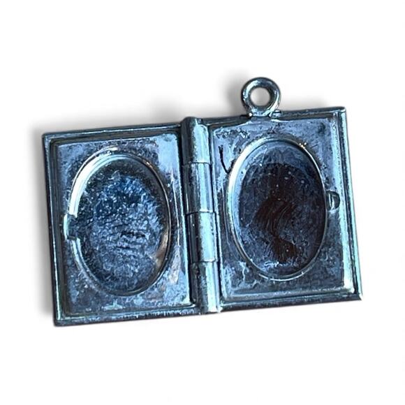 Sterling Silver Book Locket Charm Vintage Etched Portrait Pendant 925 - Picture 2 of 7